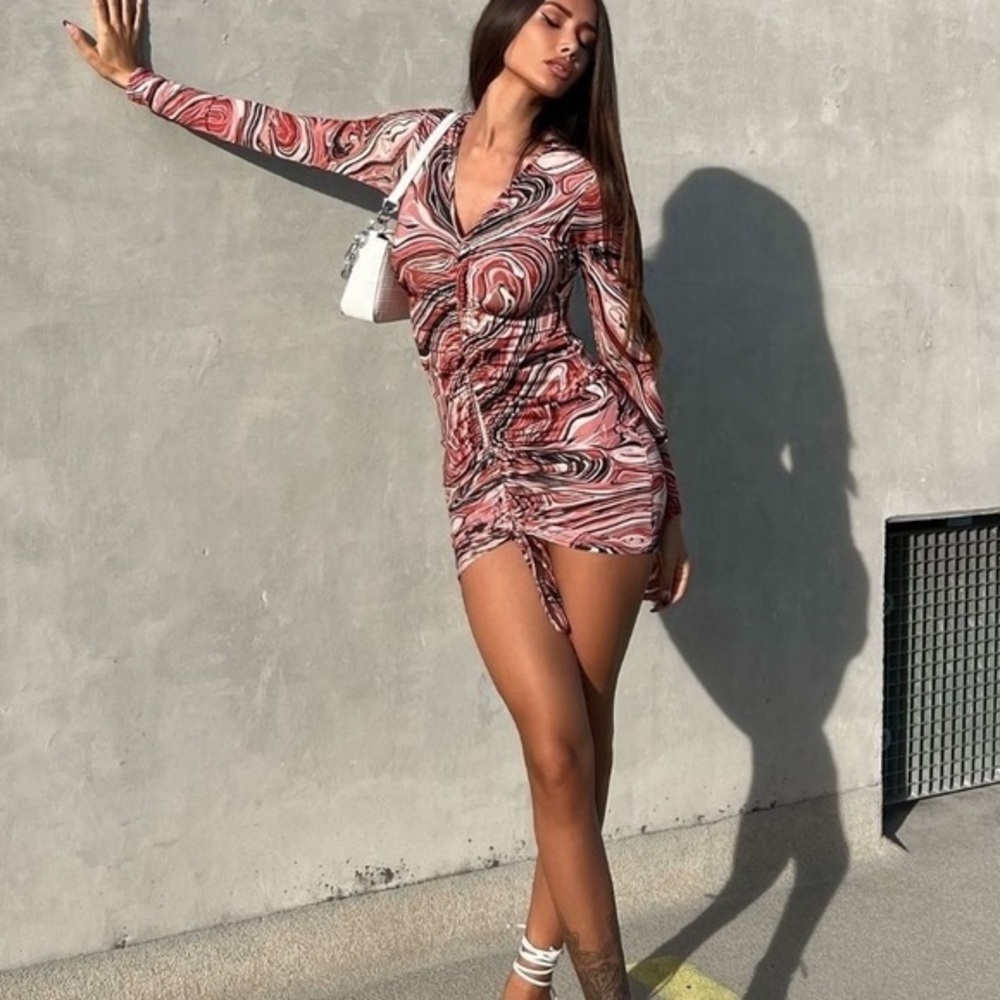 Marble Rushed dress - Picture 3 of 10